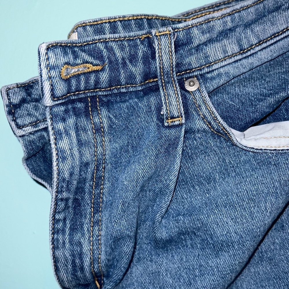 A new day denim jeans, loose fit , size 33